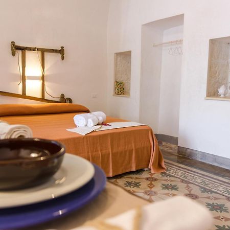 Bed and Breakfast Il Cortile Dei Nonni Morciano di Leuca Exterior foto