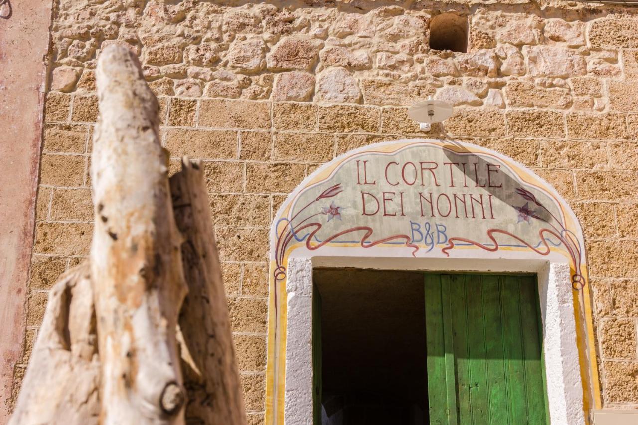 Bed and Breakfast Il Cortile Dei Nonni Morciano di Leuca Exterior foto